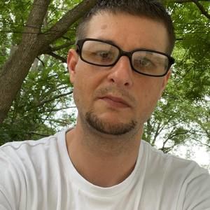 Meet your Posher, Justin